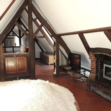 Le Manoir De Goliath Apartment Toutainville Bilik gambar