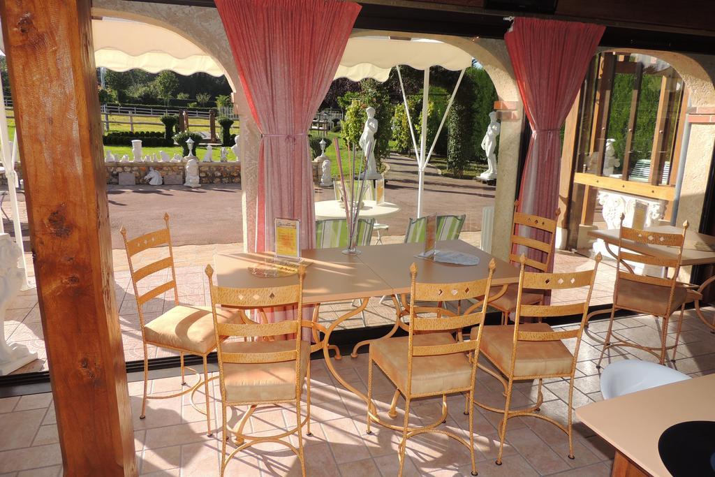 Le Manoir De Goliath Apartment Toutainville Luaran gambar