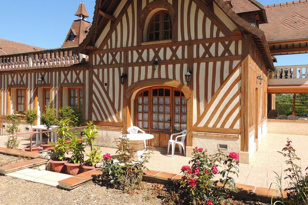 Le Manoir De Goliath Apartment Toutainville Luaran gambar